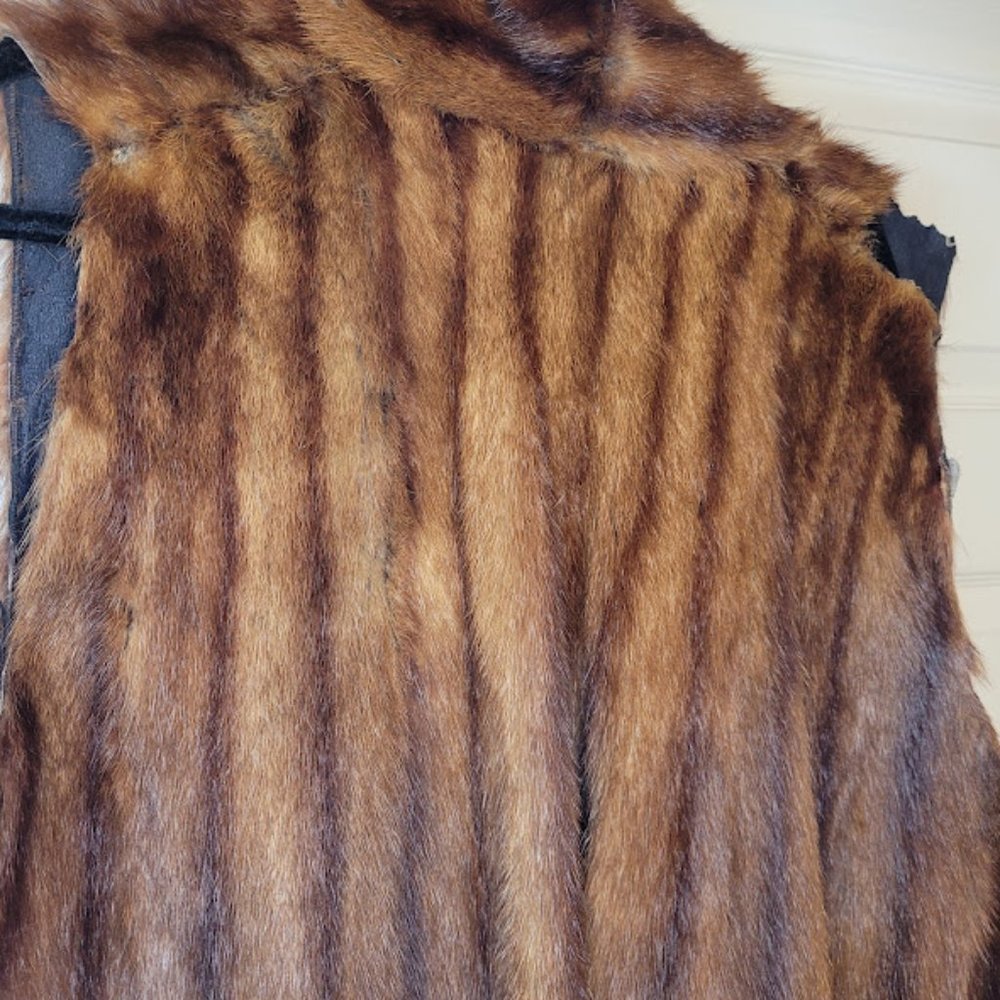 SOLD: Vintage Handmade Fur Vest Costume Renaissance Outlander Cottagecore Hunt - Picture 9 of 15